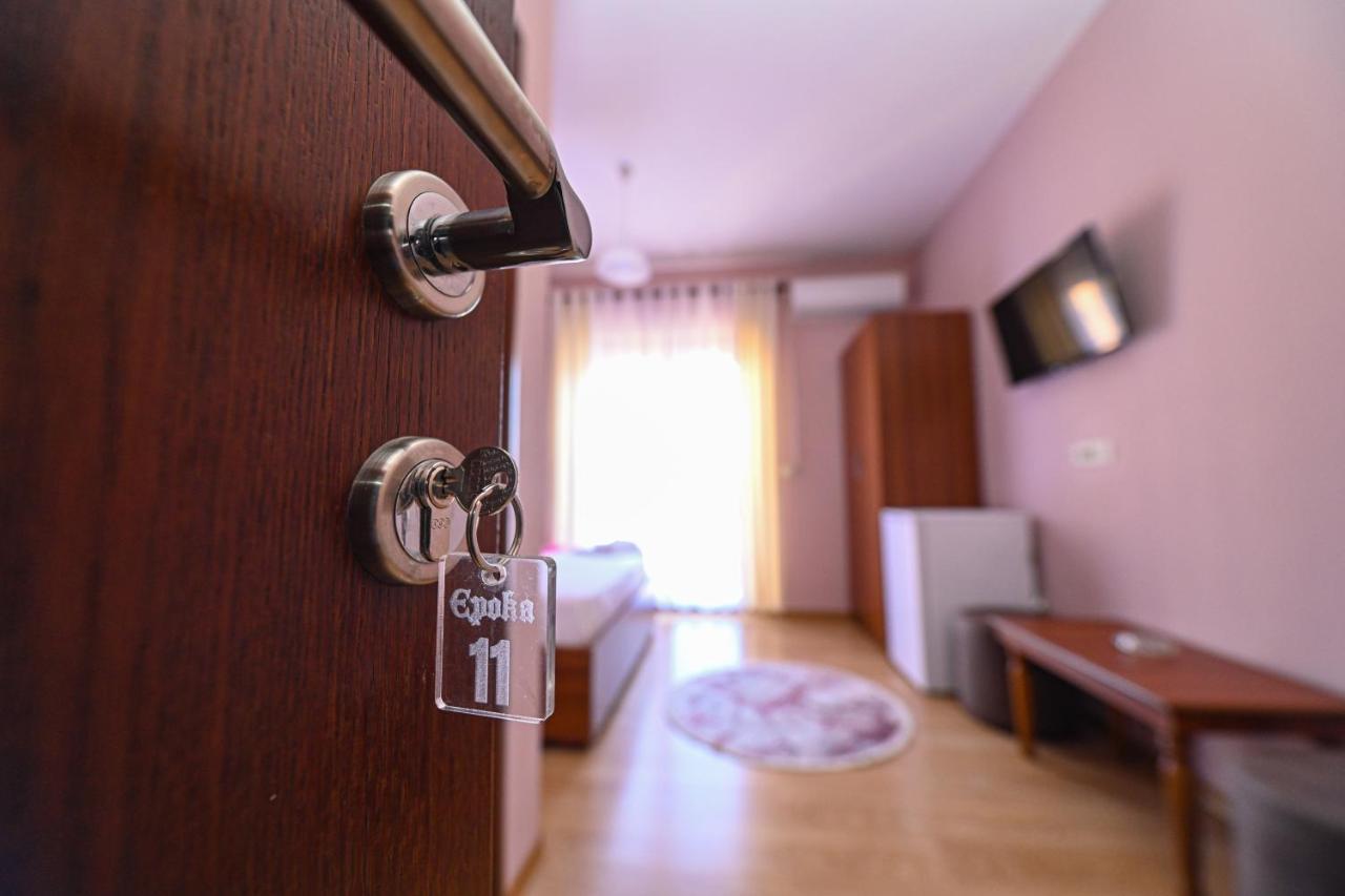 שקודר Hotel Epoka מראה חיצוני תמונה