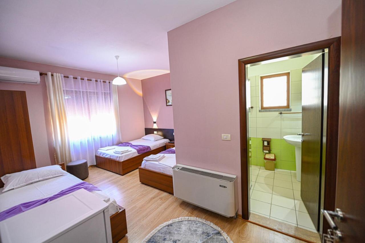 שקודר Hotel Epoka מראה חיצוני תמונה