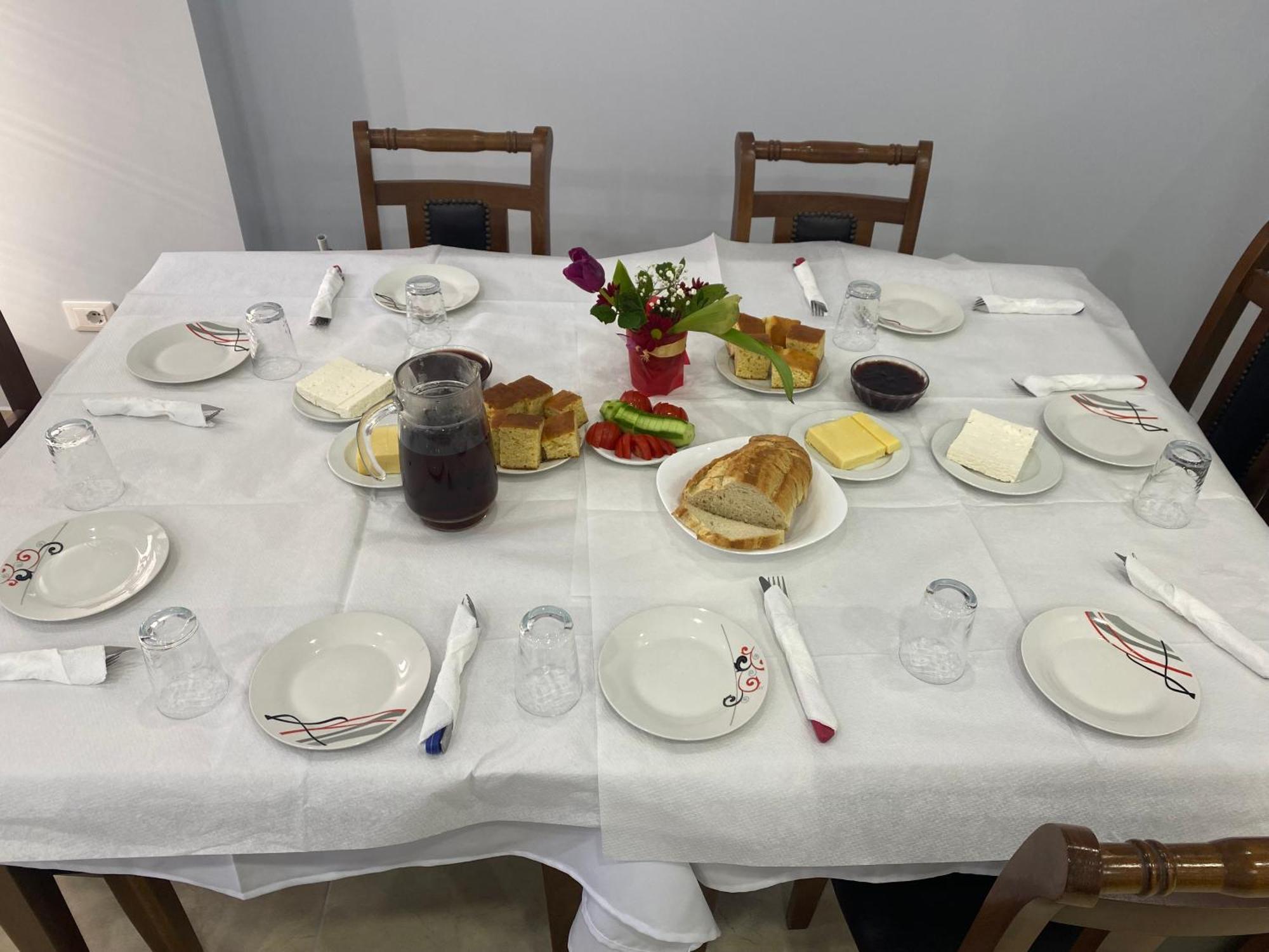 שקודר Hotel Epoka מראה חיצוני תמונה